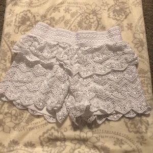 White ruffled shorts